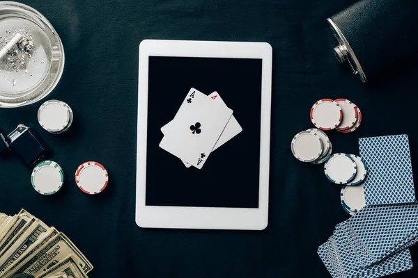 Blackjack round in progress at suhutoto88 suhutoto88 Wild West Gold blackjack dealer with cards and betting layout